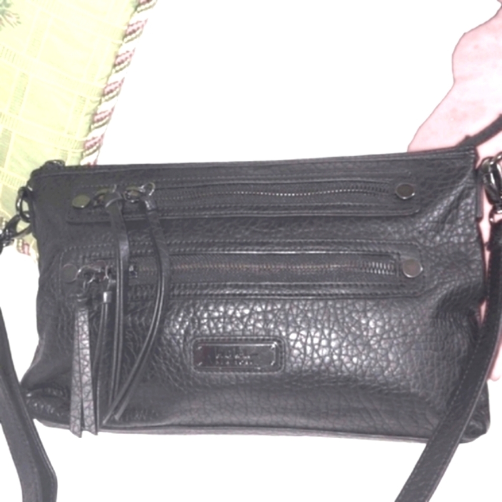Nicole Miller Black Shoulder Crossbody Zip Bag